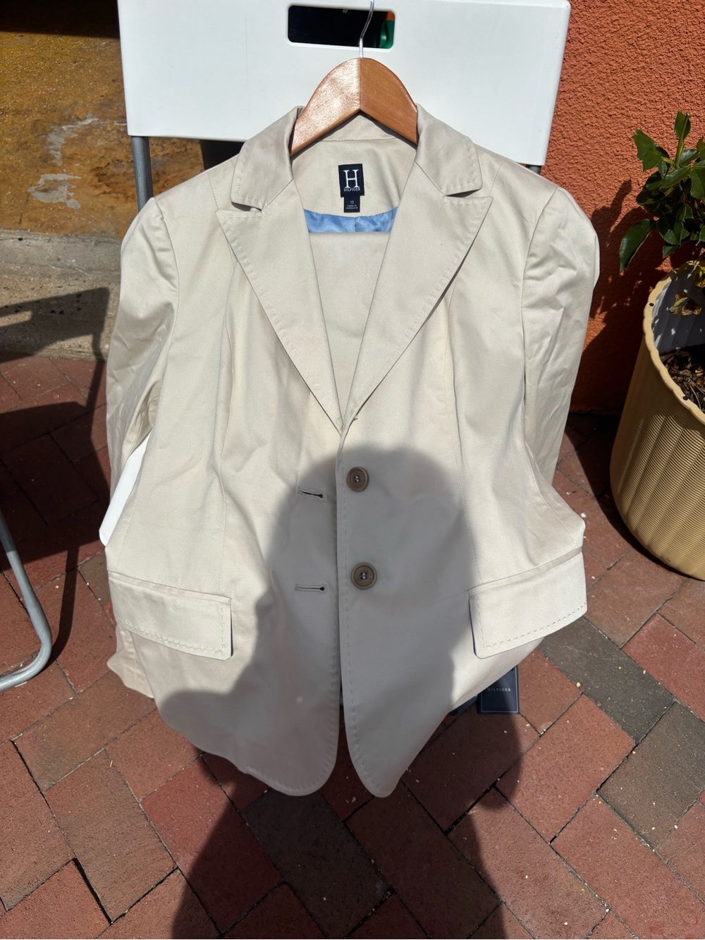 Tommy Hilfiger Cream Two-Button Blazer